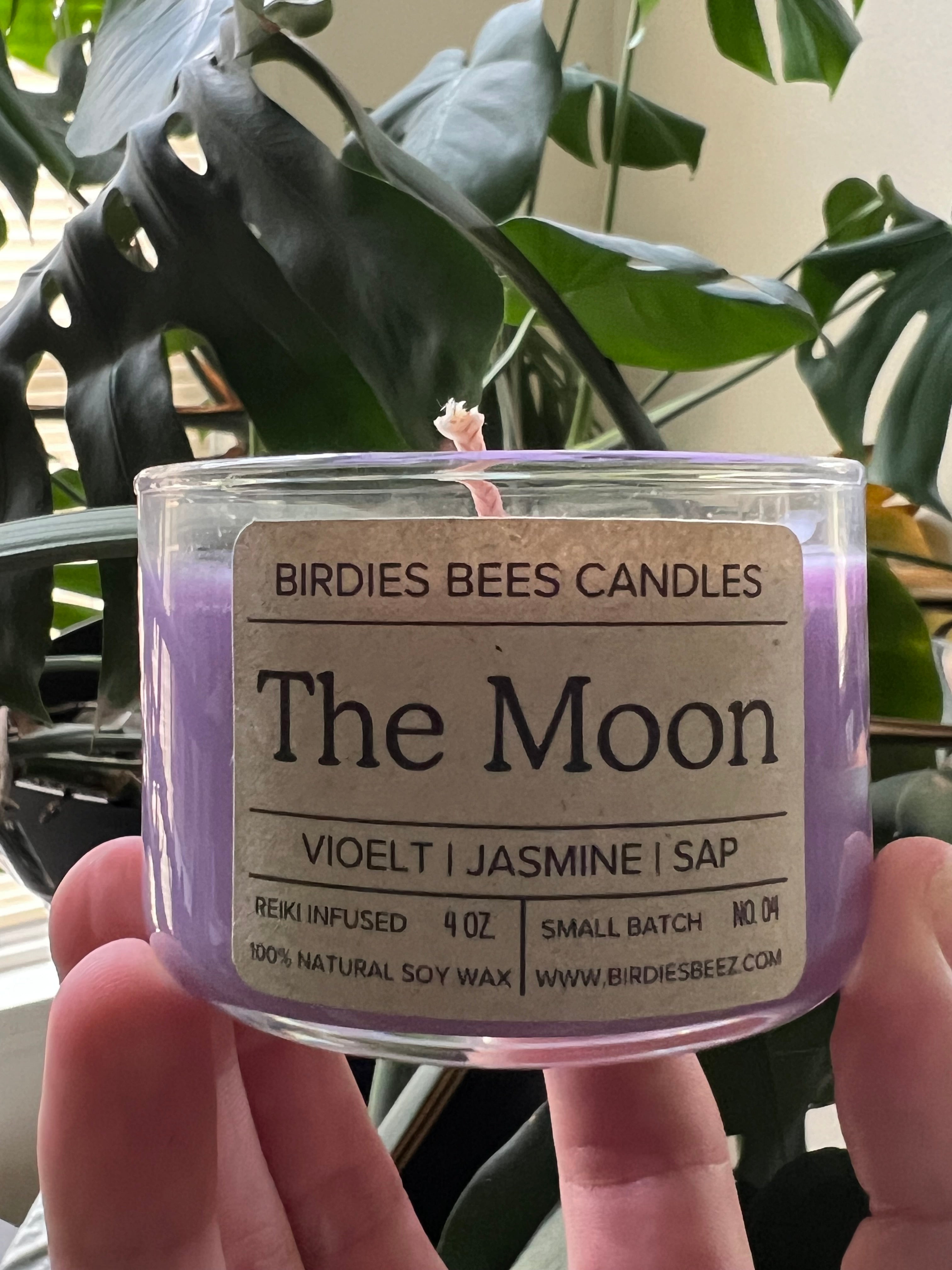 The Moon Candle 4 oz. | Violet, Jasmine & Sap